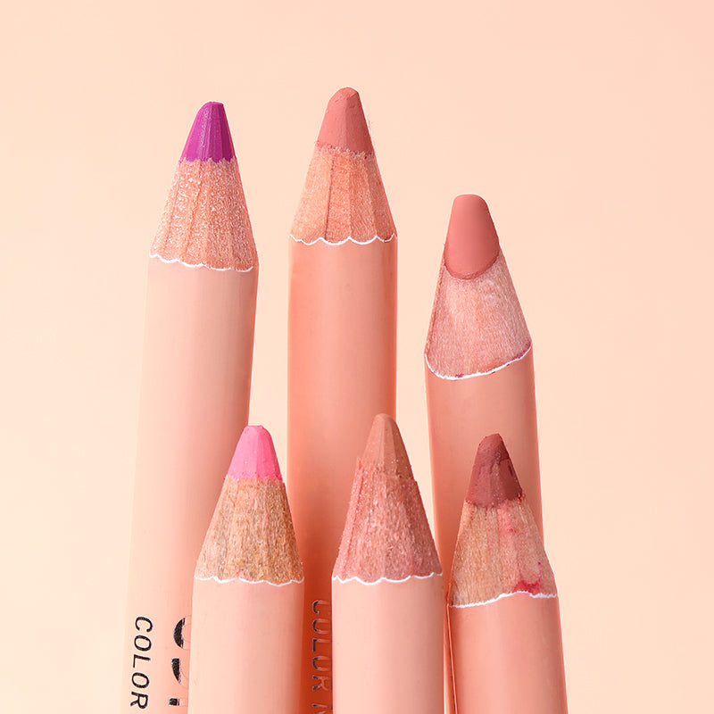 Crayon à lèvres mat naturel